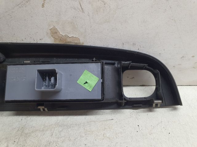 bontott VW GOLF V Ablakemelő Kapcsoló Négyes / Kettes