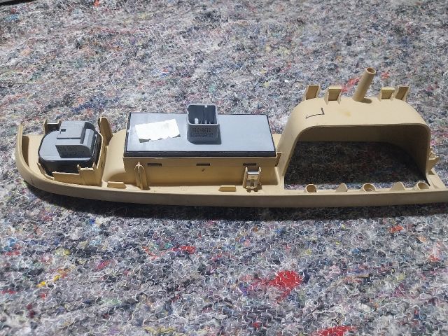 bontott VW GOLF V Ablakemelő Kapcsoló Négyes / Kettes