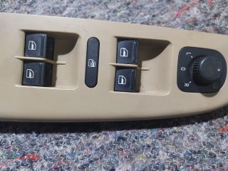 bontott VW GOLF V Ablakemelő Kapcsoló Négyes / Kettes
