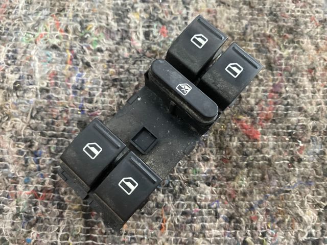 bontott VW GOLF V Ablakemelő Kapcsoló Négyes / Kettes