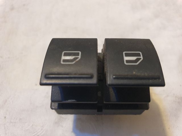 bontott VW GOLF V Ablakemelő Kapcsoló Négyes / Kettes