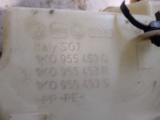 bontott VW GOLF V Ablakmosó Tartály