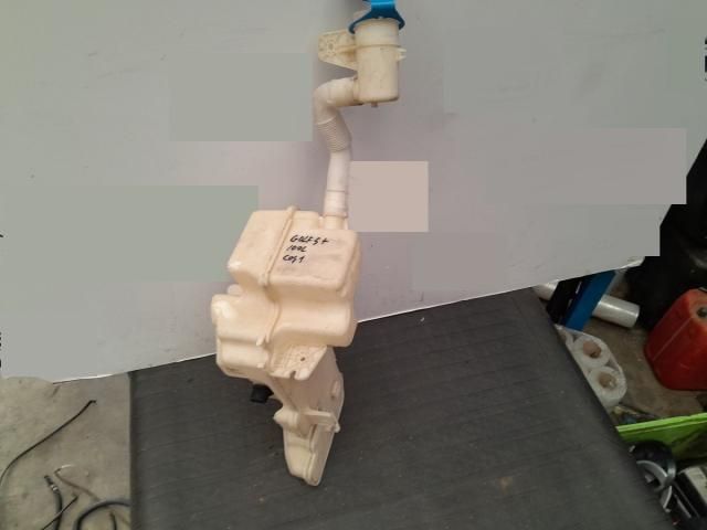 bontott VW GOLF V Ablakmosó Tartály