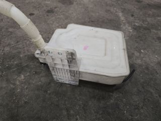 bontott VW GOLF V Ablakmosó Tartály