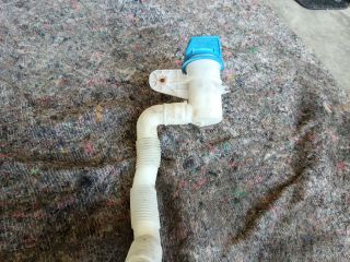 bontott VW GOLF V Ablakmosó Tartály