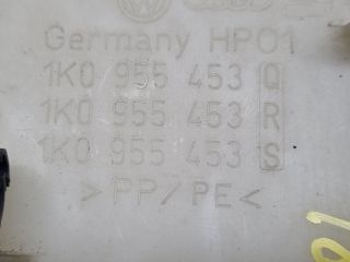 bontott VW GOLF V Ablakmosó Tartály