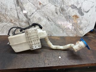 bontott VW GOLF V Ablakmosó Tartály