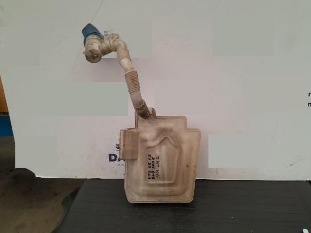 bontott VW GOLF V Ablakmosó Tartály