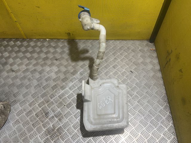 bontott VW GOLF V Ablakmosó Tartály