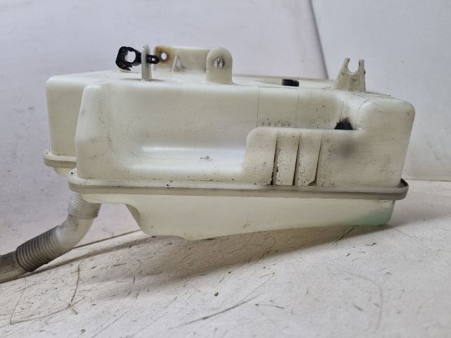 bontott VW GOLF V Ablakmosó Tartály