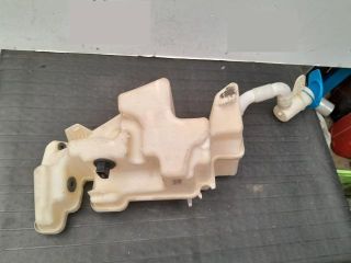 bontott VW GOLF V Ablakmosó Tartály