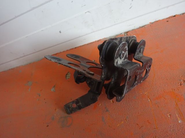 bontott VW GOLF V ABS / ABR / ESP Pumpa Tartó