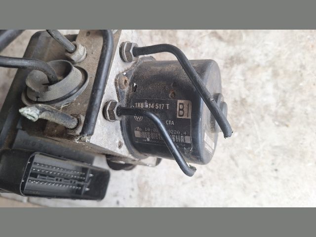 bontott VW GOLF V ABS / ABR / ESP Pumpa