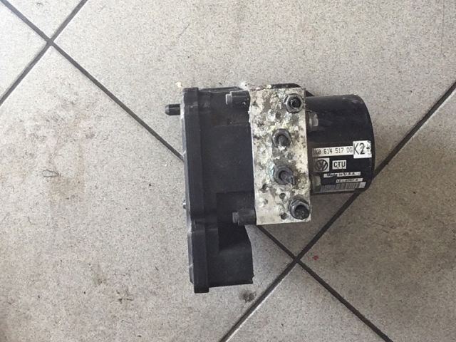 bontott VW GOLF V ABS Kocka