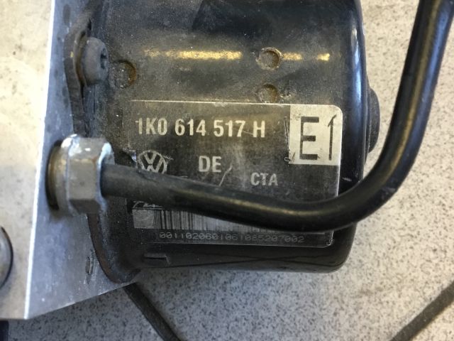 bontott VW GOLF V ABS Kocka