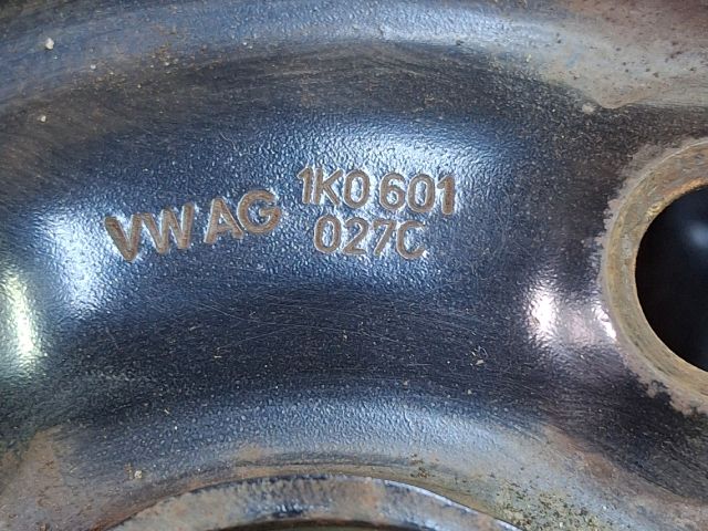 bontott VW GOLF V Acélfelni (1 db)