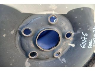 bontott VW GOLF V Acélfelni Szett Gumival