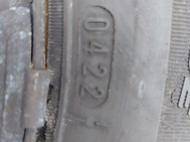 bontott VW GOLF V Acélfelni Szett Gumival