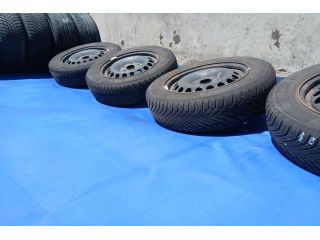 bontott VW GOLF V Acélfelni Szett Gumival