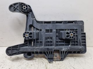bontott VW GOLF V Akkumulátor Tartó