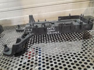 bontott VW GOLF V Akkumulátor Tartó