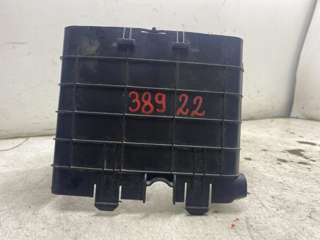 bontott VW GOLF V Akkumulátor Tartó