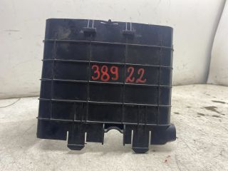 bontott VW GOLF V Akkumulátor Tartó