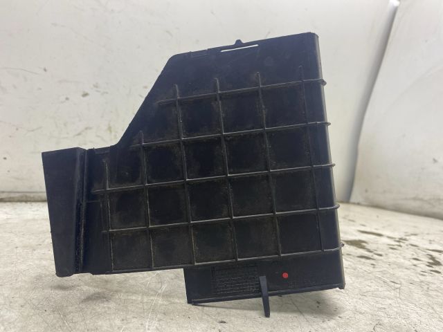 bontott VW GOLF V Akkumulátor Tartó