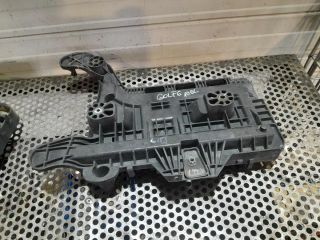 bontott VW GOLF V Akkumulátor Tartó