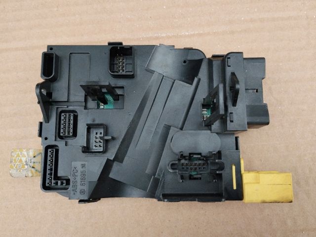 bontott VW GOLF V Aktív Kormány Elektronika