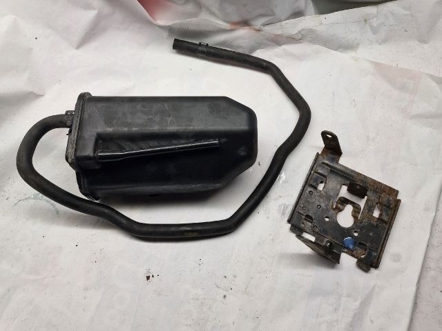 bontott VW GOLF V Aktív Szénszűrő