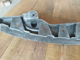 bontott VW GOLF V Alsó Kereszttartó