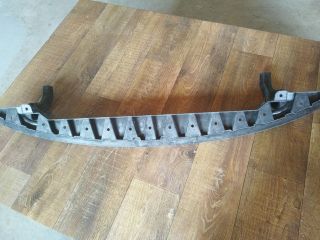 bontott VW GOLF V Alsó Kereszttartó