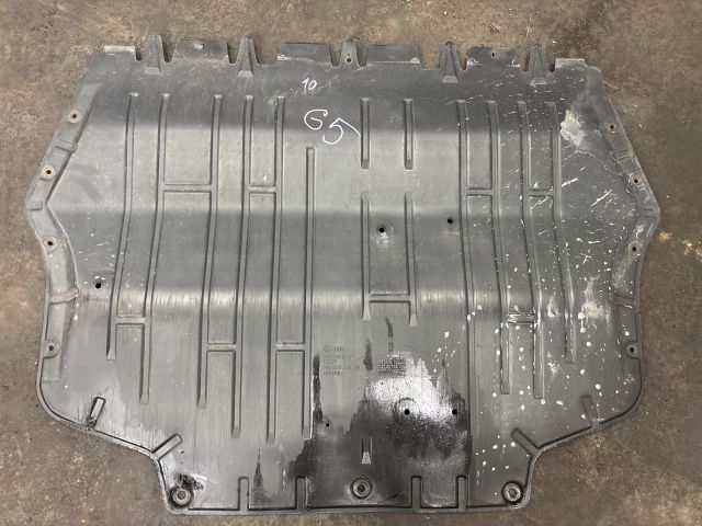 bontott VW GOLF V Alsó Motorburkolat