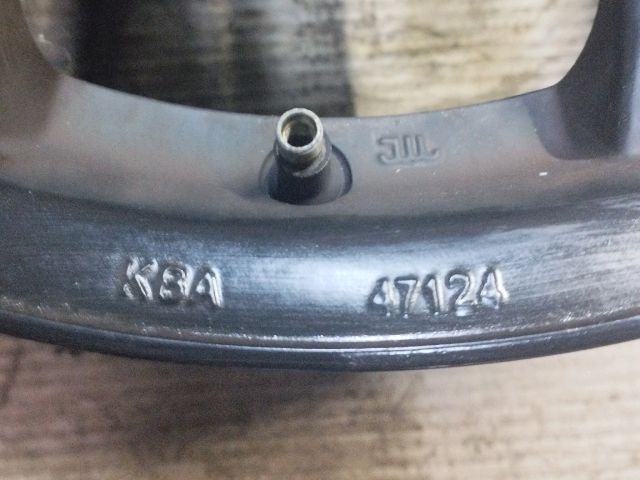 bontott VW GOLF V Alufelni (1 db)