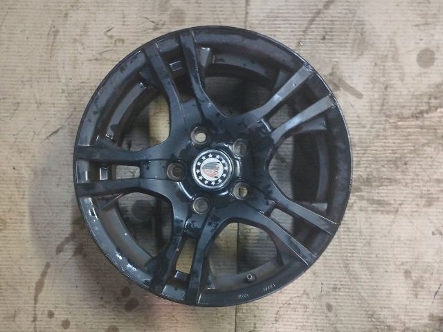 bontott VW GOLF V Alufelni (1 db)