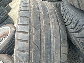 bontott VW GOLF V Alufelni Szett Gumival