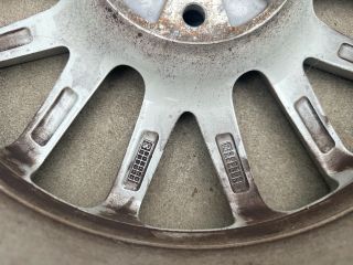 bontott VW GOLF V Alufelni Szett Gumival