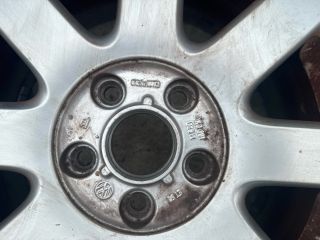 bontott VW GOLF V Alufelni Szett