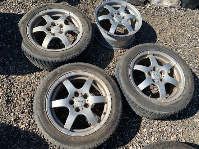 bontott VW GOLF V Alufelni Szett