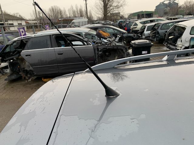 bontott VW GOLF V Antenna