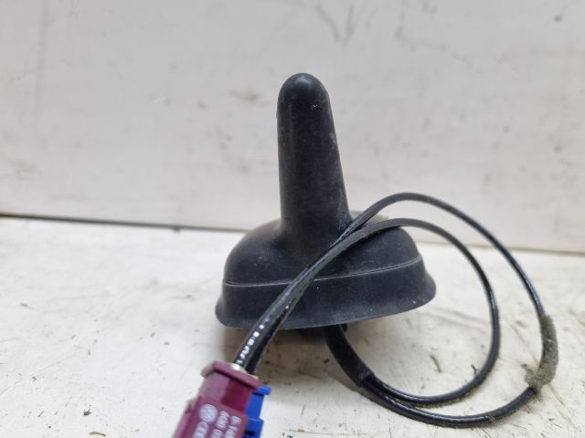 bontott VW GOLF V Antenna