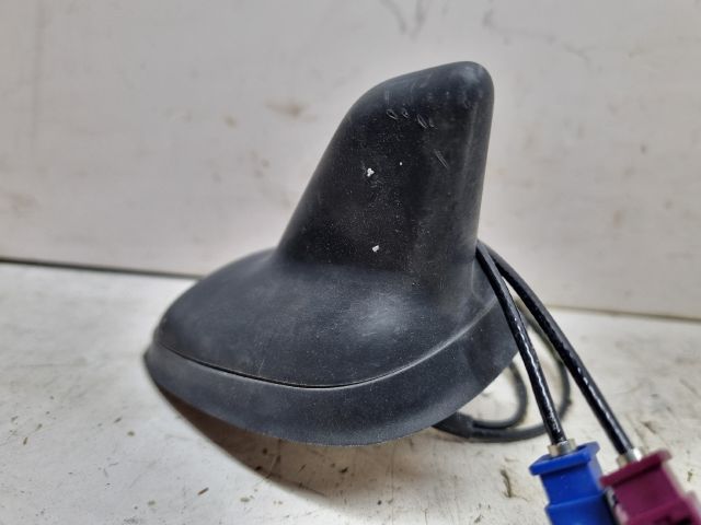 bontott VW GOLF V Antenna