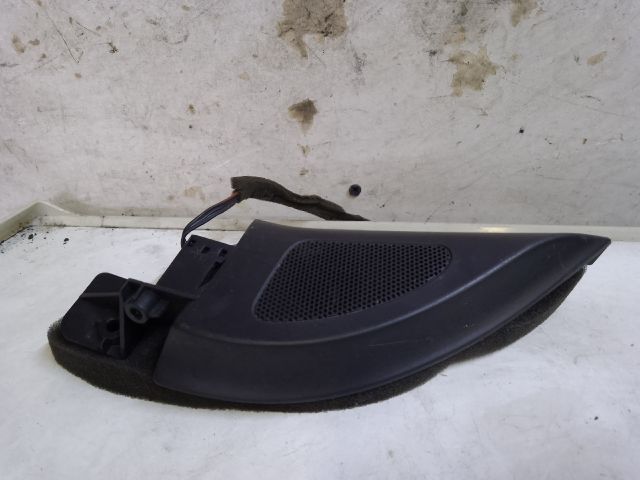 bontott VW GOLF V Bal A Oszlop Hangszóró Burkolat