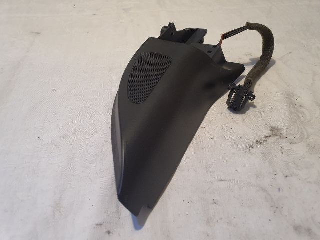 bontott VW GOLF V Bal A Oszlop Hangszóró Burkolat