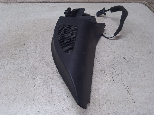 bontott VW GOLF V Bal A Oszlop Hangszóró Burkolat