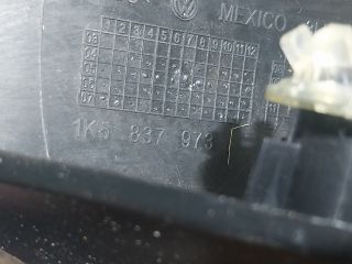 bontott VW GOLF V Bal A Oszlop Hangszóró