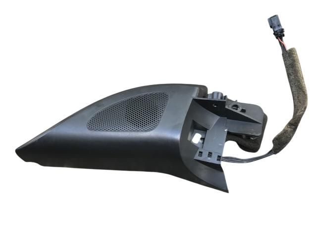 bontott VW GOLF V Bal A Oszlop Hangszóró