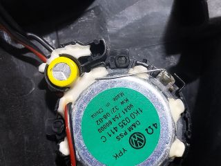 bontott VW GOLF V Bal A Oszlop Hangszóró