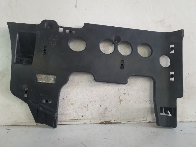 bontott VW GOLF V Bal Alsó Műszerfal Burkolat